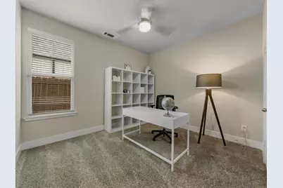 614 N M L King Jr Boulevard, Grand Prairie, TX 75050 - Photo 14