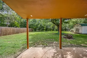 1306 Magnolia St, Gainesville, TX 76240 - Photo 22