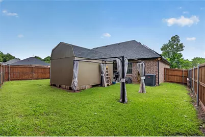 701 W Lamberth Road, Sherman, TX 75092 - Photo 32
