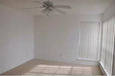 2610 Lakehill Lane #4D, Carrollton, TX 75006 - Photo 16
