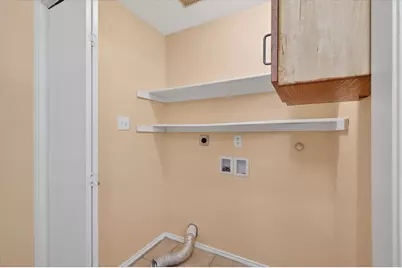 10320 Carolina Oaks Drive, Dallas, TX 75227 - Photo 12