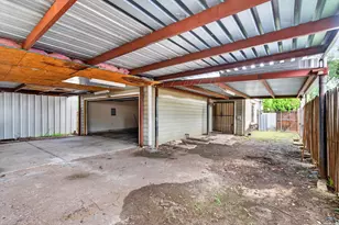 10320 Carolina Oaks Dr, Dallas, TX 75227 - Photo 18