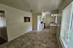 1621 E Park Blvd, Plano, TX 75074 - Photo 6