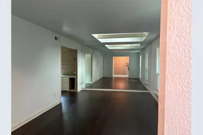 9916 Fieldcrest Drive, Dallas, TX 75238 - Photo 6