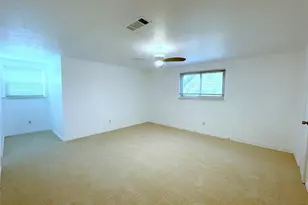 9916 Fieldcrest Dr, Dallas, TX 75238 - Photo 22