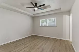 610 Galbraith St, Lake Dallas, TX 75065 - Photo 10