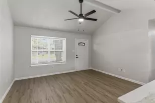 610 Galbraith St, Lake Dallas, TX 75065 - Photo 14