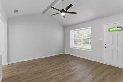 610 Galbraith Street, Lake Dallas, TX 75065 - Photo 18