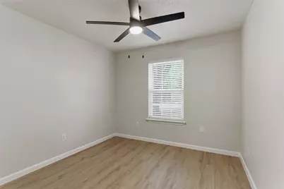 610 Galbraith Street, Lake Dallas, TX 75065 - Photo 22