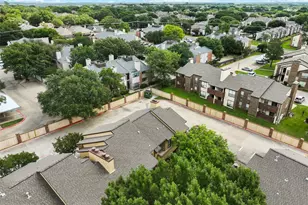 2109 Rainbow Dr, Arlington, TX 76011 - Photo 30
