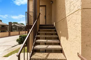 2109 Rainbow Dr, Arlington, TX 76011 - Photo 26
