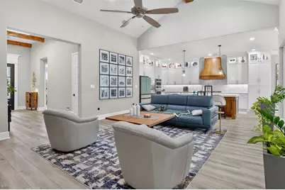 257 Martin Drive, Granbury, TX 76049 - Photo 10