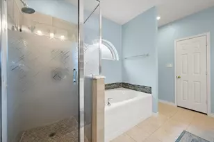 6222 St Leonard Dr, Arlington, TX 76001 - Photo 22