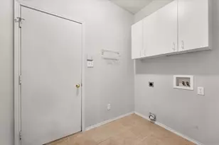 6222 St Leonard Dr, Arlington, TX 76001 - Photo 32