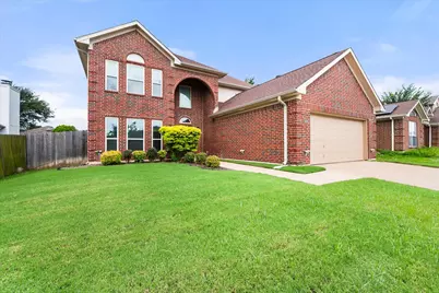 6222 St Leonard Drive, Arlington, TX 76001 - Photo 4