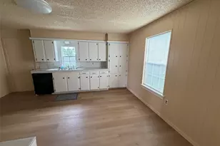 1114 Thorpe Springs Rd, Granbury, TX 76048 - Photo 6