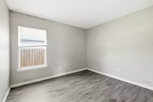 2826 Marburg St, Dallas, TX 75215 - Photo 14