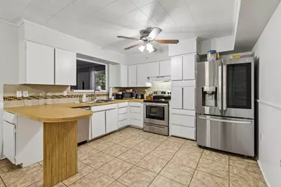 13955 Birchlawn Drive, Farmers Branch, TX 75234 - Photo 4