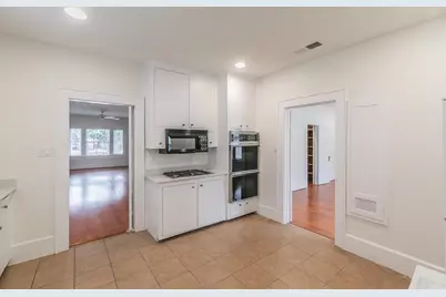 5313 Collinwood Avenue, Fort Worth, TX 76107 - Photo 8