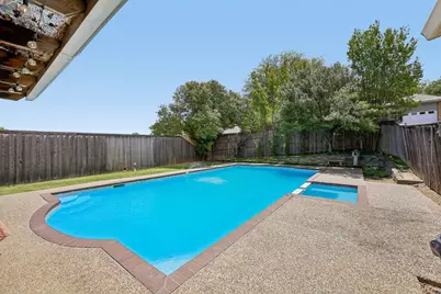 1201 Canadian Circle, Grand Prairie, TX 75050 - Photo 34