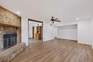 4329 Thicket Dr, Garland, TX 75043 - Photo 4
