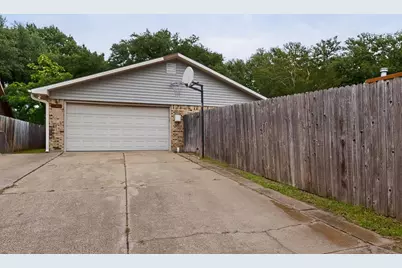 4329 Thicket Drive, Garland, TX 75043 - Photo 26