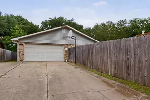 4329 Thicket Dr, Garland, TX 75043 - Photo 26