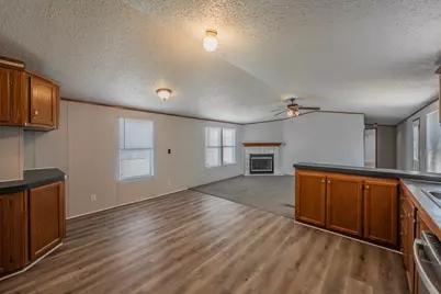 912 Skylark Drive, Granbury, TX 76049 - Photo 14