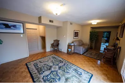 721 W Division Street, Arlington, TX 76012 - Photo 4