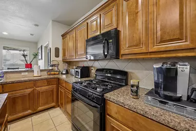 5220 Prestwick Drive, Arlington, TX 76001 - Photo 10