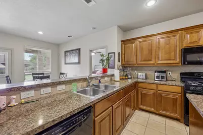 5220 Prestwick Drive, Arlington, TX 76001 - Photo 8