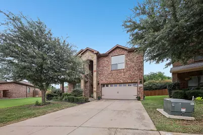 5220 Prestwick Drive, Arlington, TX 76001 - Photo 2