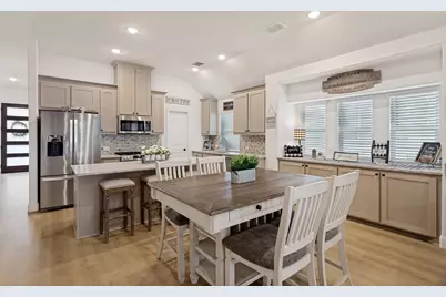 228 Shawnee Trail, Alvarado, TX 76009 - Photo 10