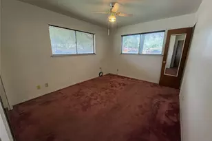 212 S Norma Dr, Lacy Lakeview, TX 76705 - Photo 14