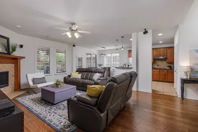 7908 Elk Mountain Trail, McKinney, TX 75070 - Photo 4