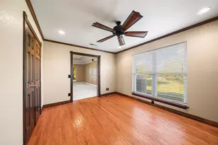 8920 Martin Dr, North Richland Hills, TX 76182 - Photo 10