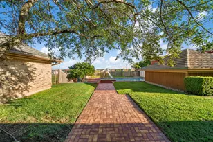 8920 Martin Dr, North Richland Hills, TX 76182 - Photo 28