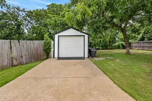 3220 Illinois Ave, Fort Worth, TX 76110 - Photo 30