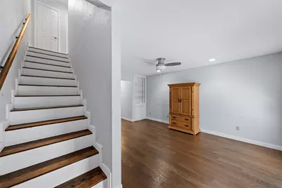 1310 Speight Avenue #2, Waco, TX 76706 - Photo 6