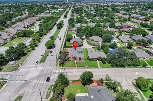 4201 Spurwood Dr, Carrollton, TX 75010 - Photo 4