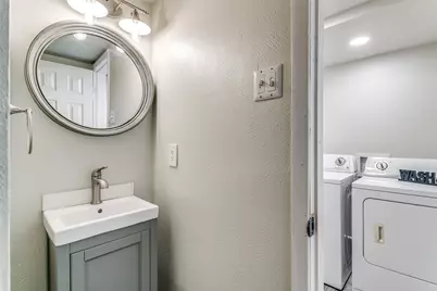 2009 Via Miramonte, Carrollton, TX 75006 - Photo 10