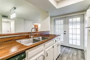 2009 Via Miramonte, Carrollton, TX 75006 - Photo 6