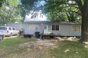 356 E Kansas St, Van, TX 75790 - Photo 1