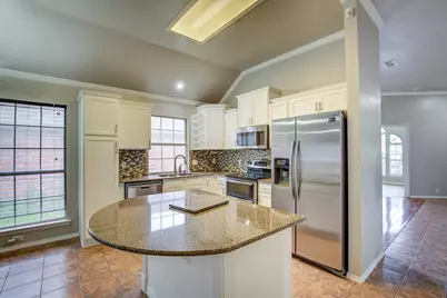 4637 Parkmount Drive, Fort Worth, TX 76137 - Photo 18