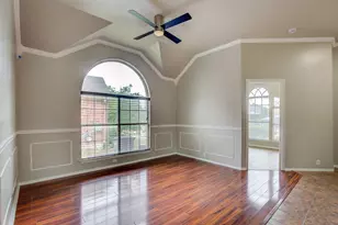4637 Parkmount Dr, Fort Worth, TX 76137 - Photo 6