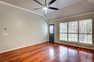 4637 Parkmount Dr, Fort Worth, TX 76137 - Photo 12