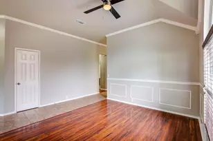 4637 Parkmount Dr, Fort Worth, TX 76137 - Photo 8