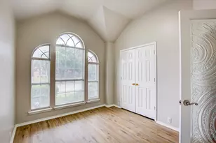 4637 Parkmount Dr, Fort Worth, TX 76137 - Photo 10