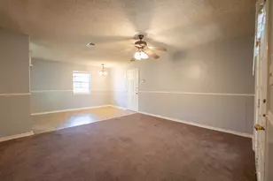614 N Young Blvd, DeSoto, TX 75115 - Photo 8