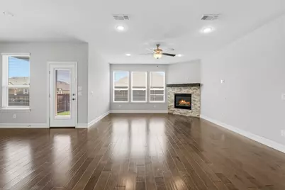 5901 Silverhollow Drive, Fort Worth, TX 76137 - Photo 16